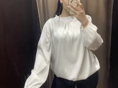 Пакетом на 42 и 44 радмеры одежда