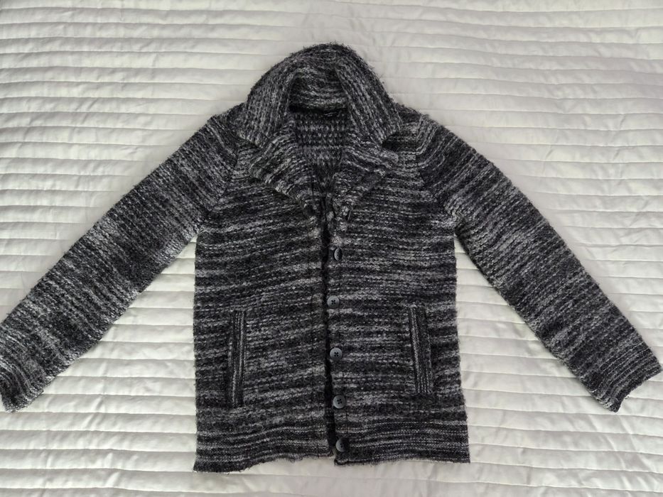 Pluover gros cu nasturi 8-9 ani