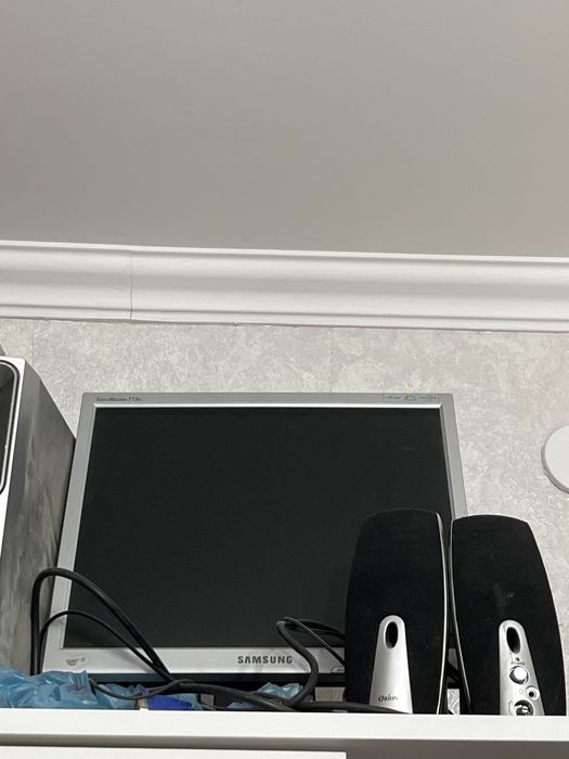 Монитор продается