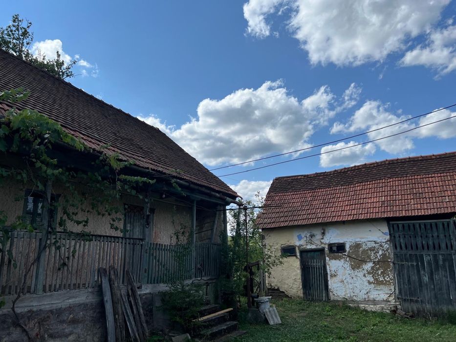 Casă în zonă pitorească, Pătârș, Județ Arad