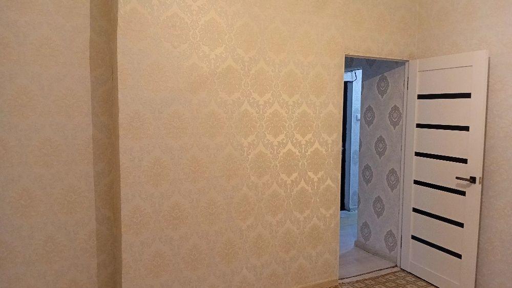 Продаётся 2 ком.кв. мкр 10, дом 26