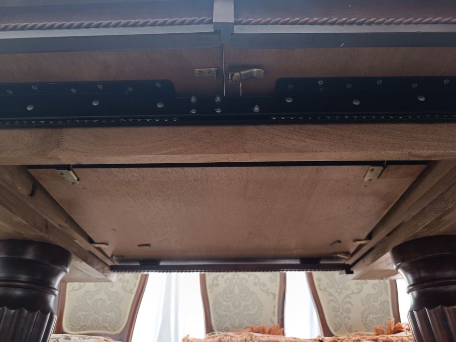 Стол и стулья 12шт