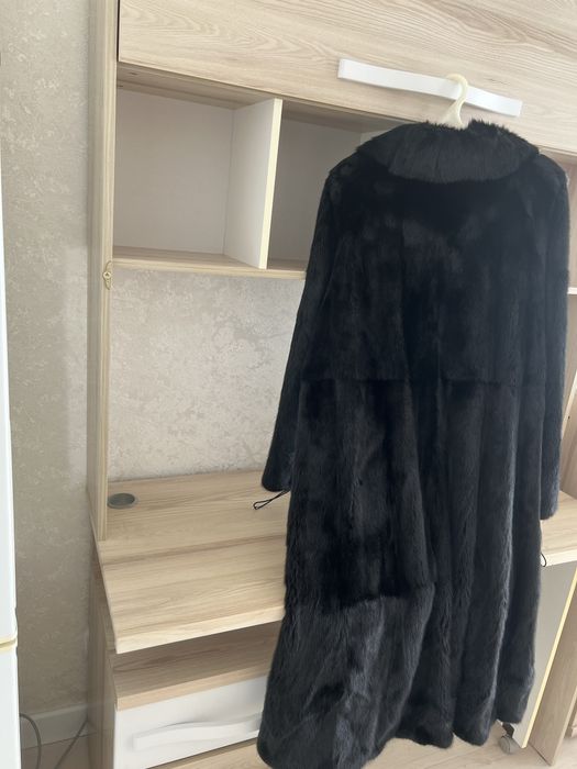 Продается шуба норка. Торг.