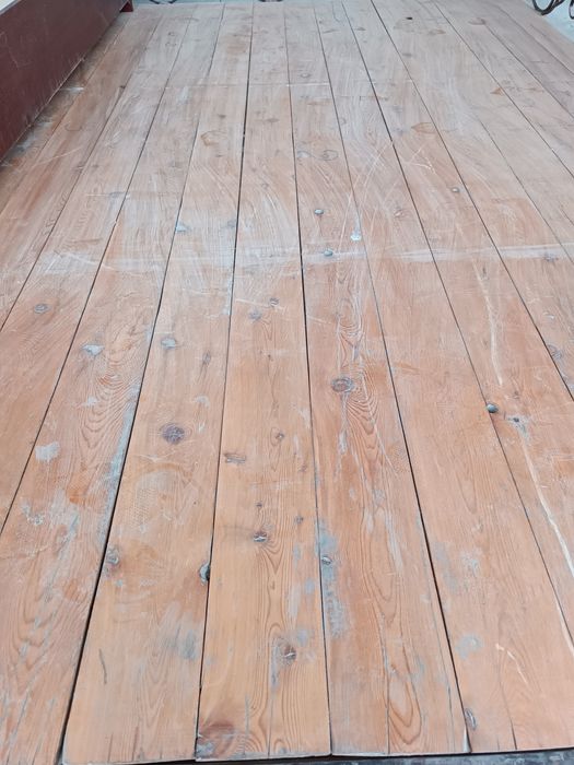 Темир каравот ( су́ри ) сотилади