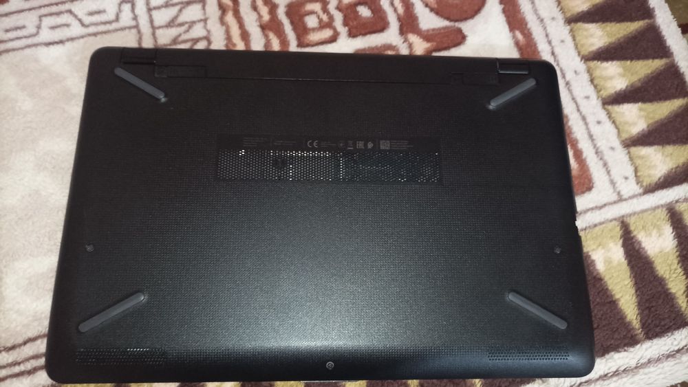 Hp notebook 15 (eskiroq model, holati yangi)
