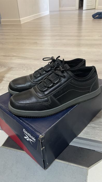 Школьная обувь 2000тг