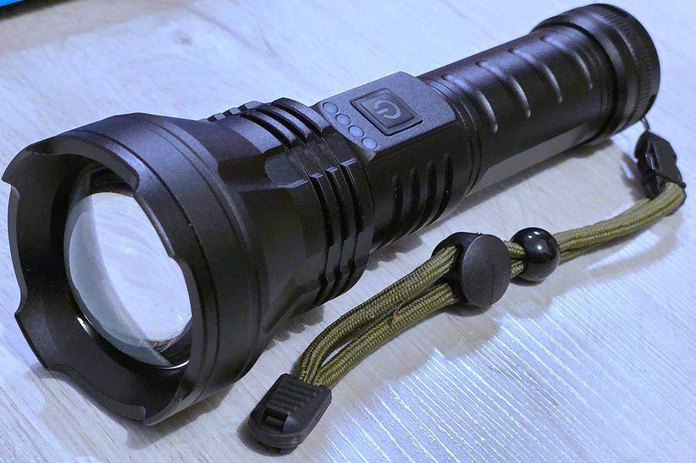 Lanterna Liitokala LF-903 1800lm/ LF-2208 1500lm >500m 26650 5000mAh