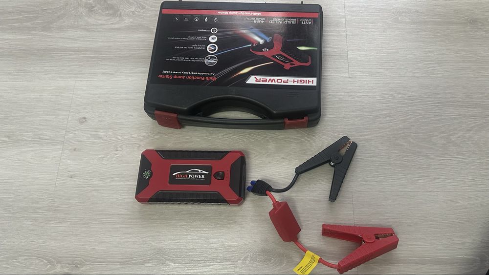 Robot pornire auto portabil 2000A, redresor cu acumulator 12000mAh