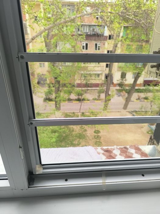 Москитные  сетки