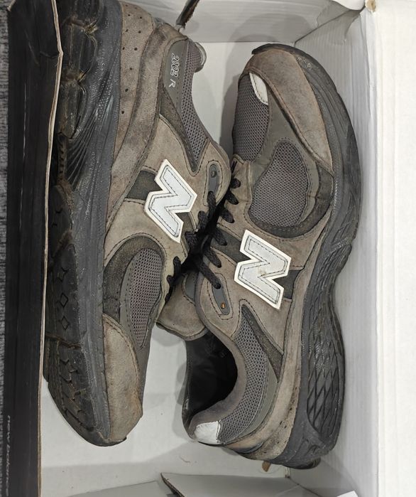 New balance 2002r
