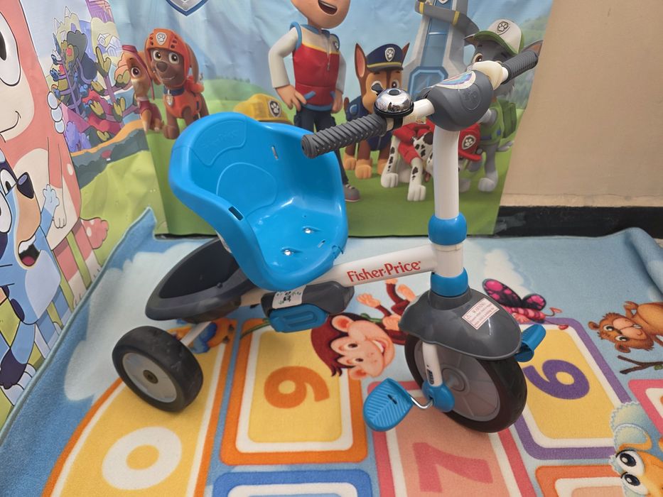 Триколка Fisher Price 3 in 1  smarTrike Charm Plus  синя
