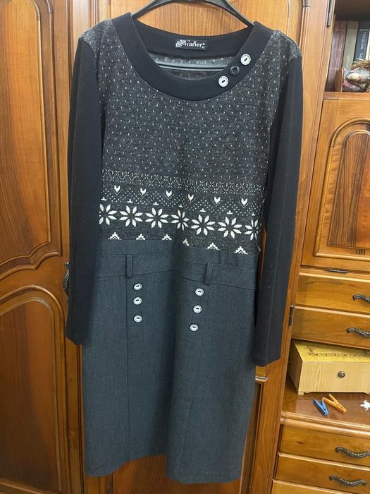 Платье трикотажное, комбинированное, темно-серого цвета Турция.46 разм