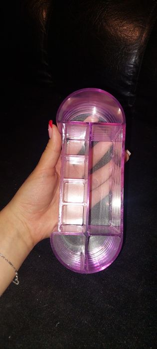 Suport pentru machiaje