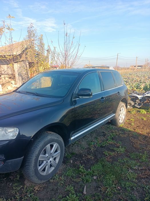 Vînd WV touareg 2006