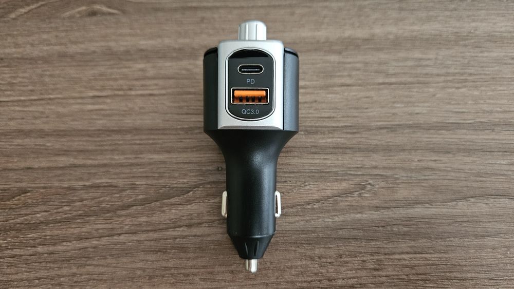 BC67 Car handsfree transmitter с бързо зарядно и волтметър