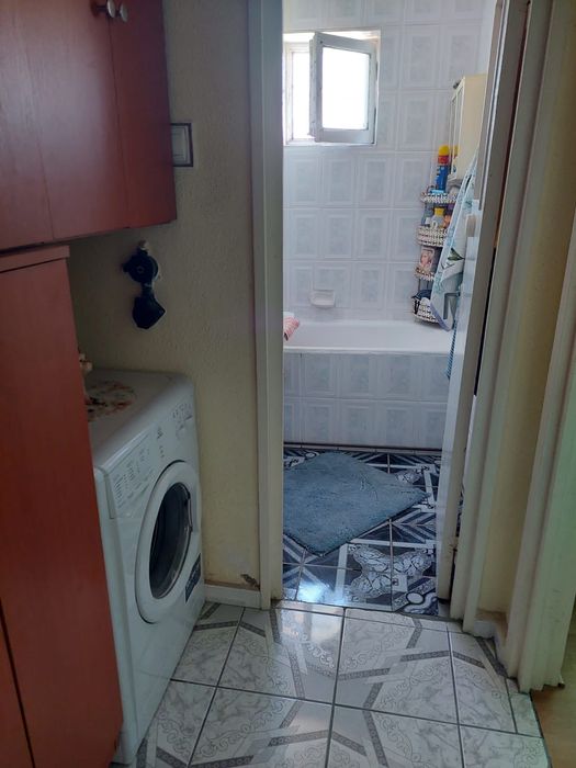 Apartament intabulat 3 camere Harlau centru