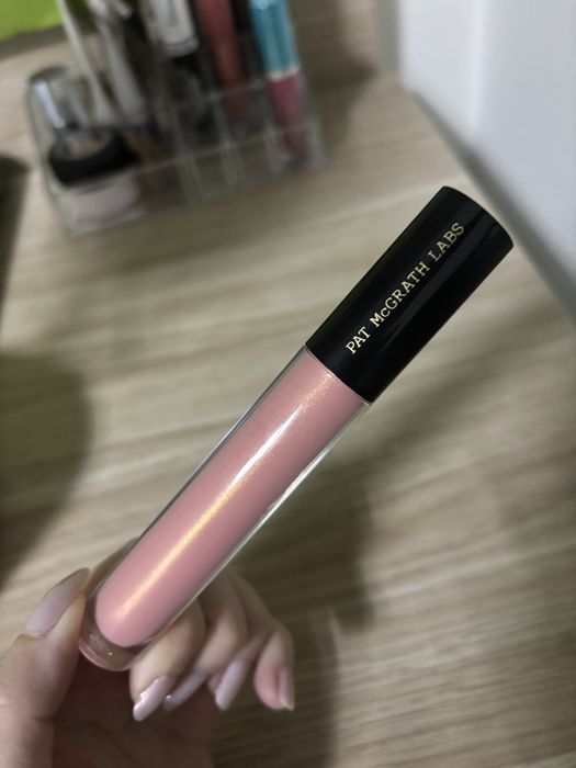 Блеск для губ от PAT McGrath Labs