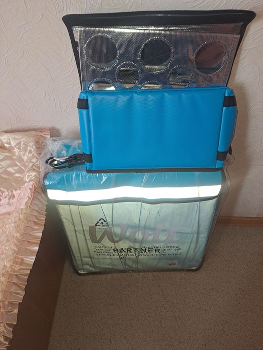 Продам сумки Wolt комплект