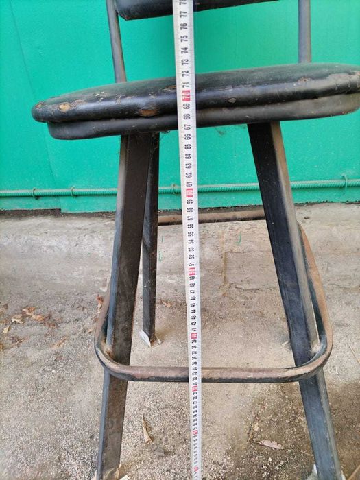 Продам стул барный