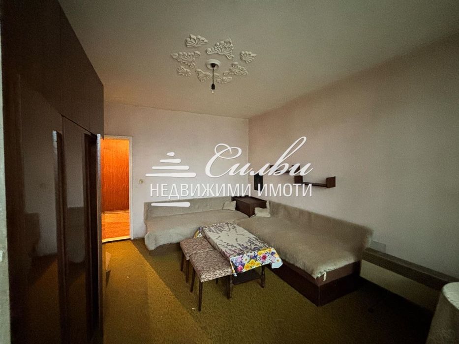 Продава се Тристаен апартамент в Нови пазар - 76 кв.м за 604 €/кв.м - Снимка #2