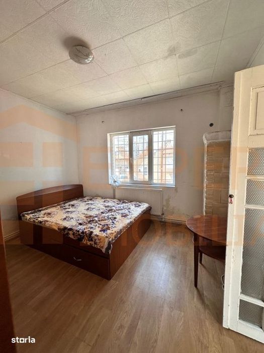 Proprietate 2 corpuri situata in zona Tomis I