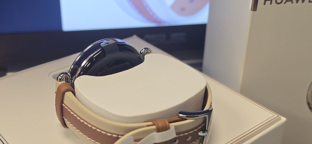 Huawei watch gt6 41mm brown