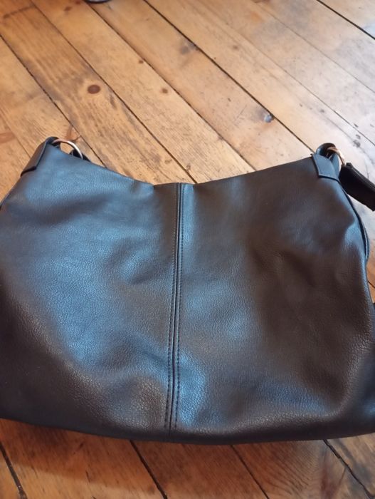 Дамски раници и чанти