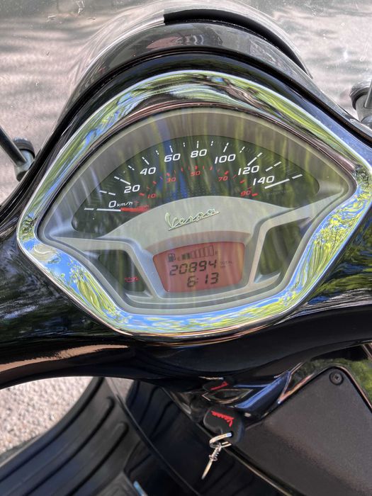 vespa gts 300 , 2016г , 20 000км