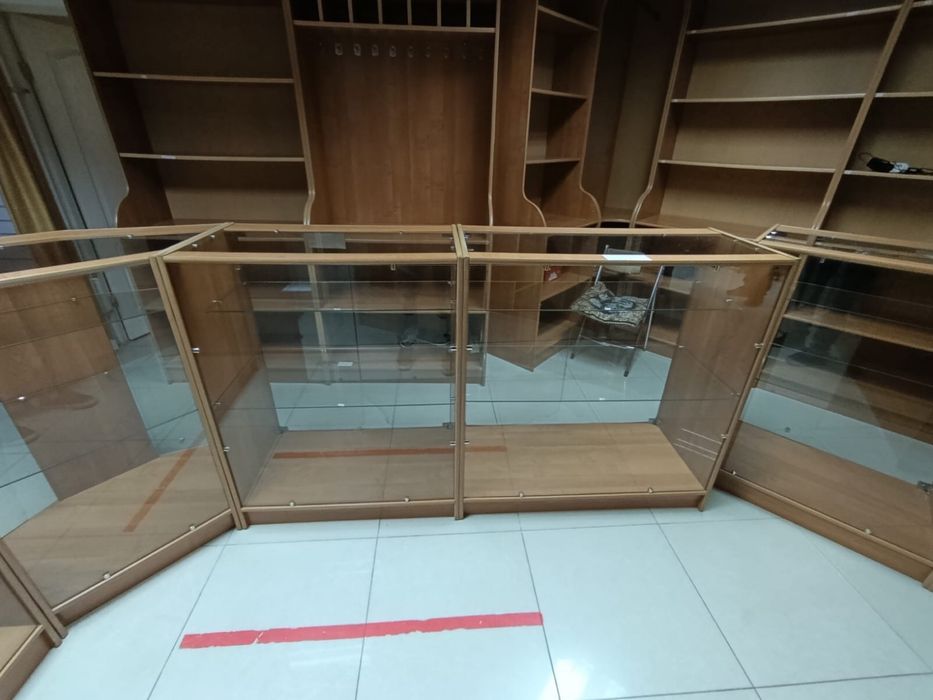 Продам шкафы в отличном состояние ,
