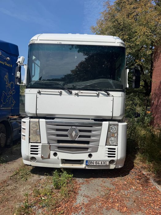 Vând Renault Magnum