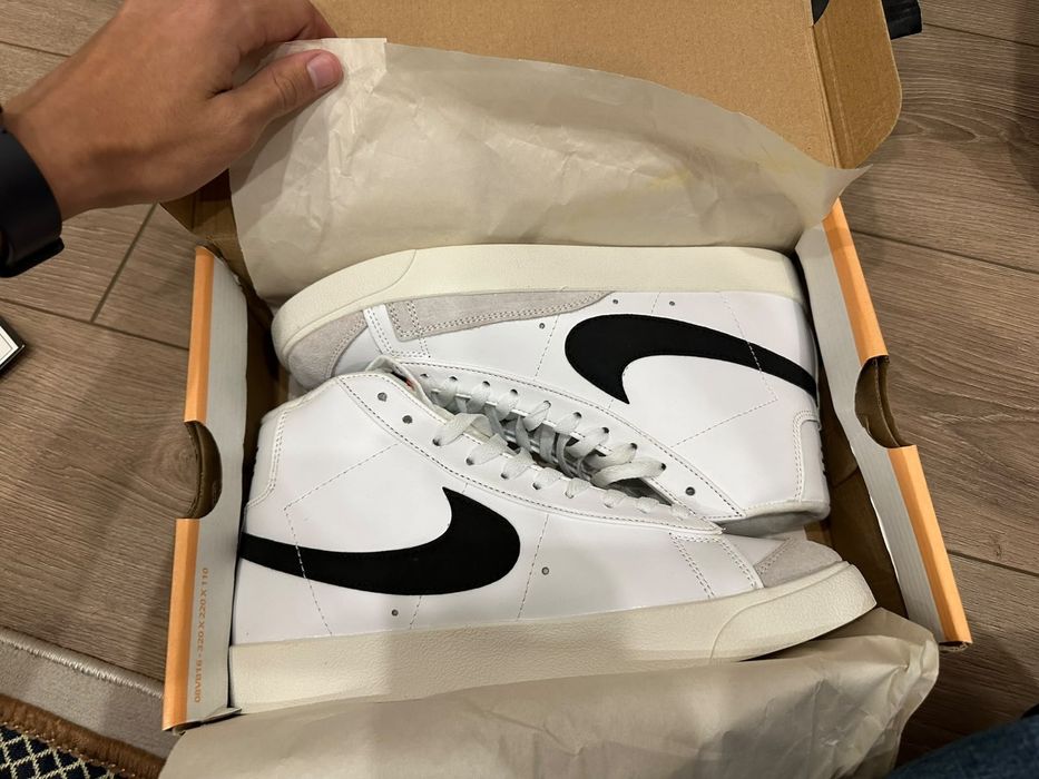 Кроссовки Nike blazzer