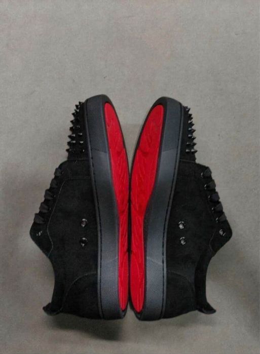 Christian Louboutin Нови Мъжки Маратонки Велур Шипове 42 номер