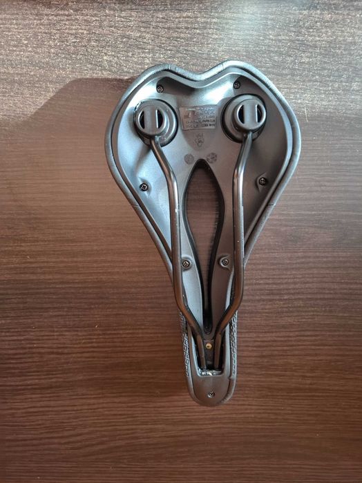 Șa bicicletă WTB Rocket 130 (Sport / MTB) & Șa Fischer Memory Foam (Confort) – Separat sau Pachet