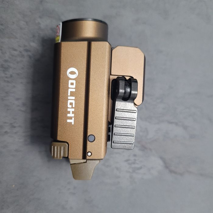Подцевен фенер с лазер OLIGHT