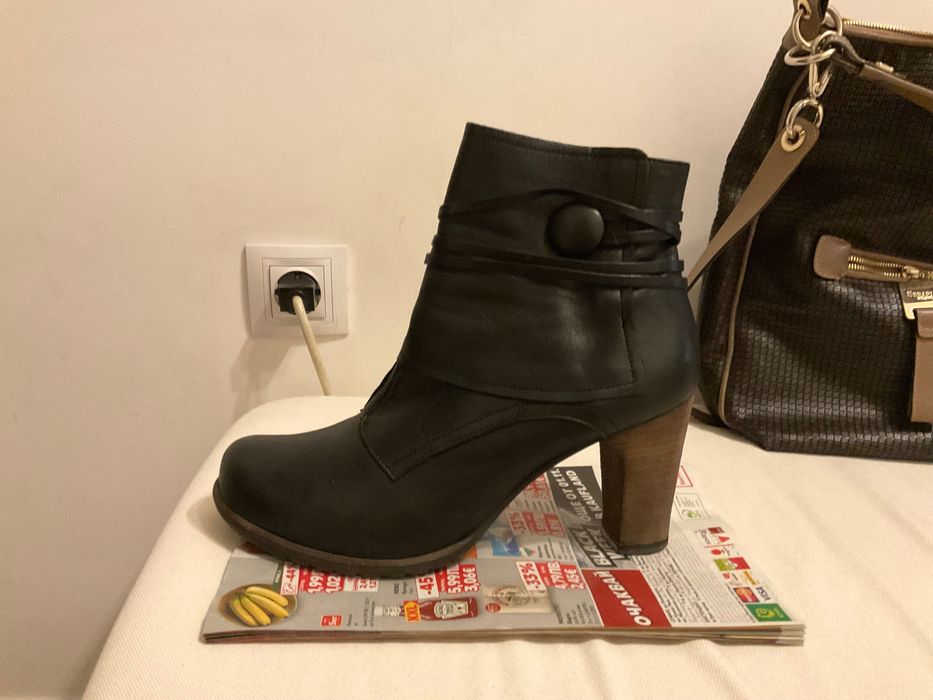 Дамски боти естествена кожа