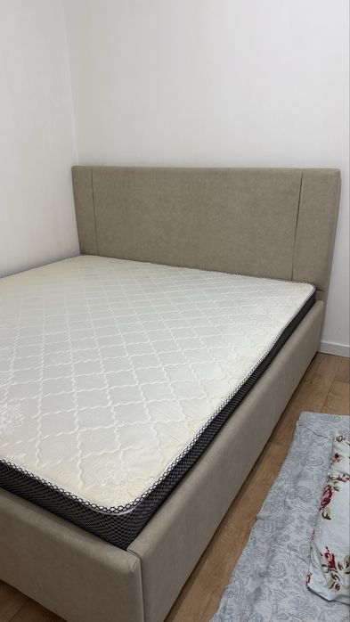 Кровать двухместный тосек