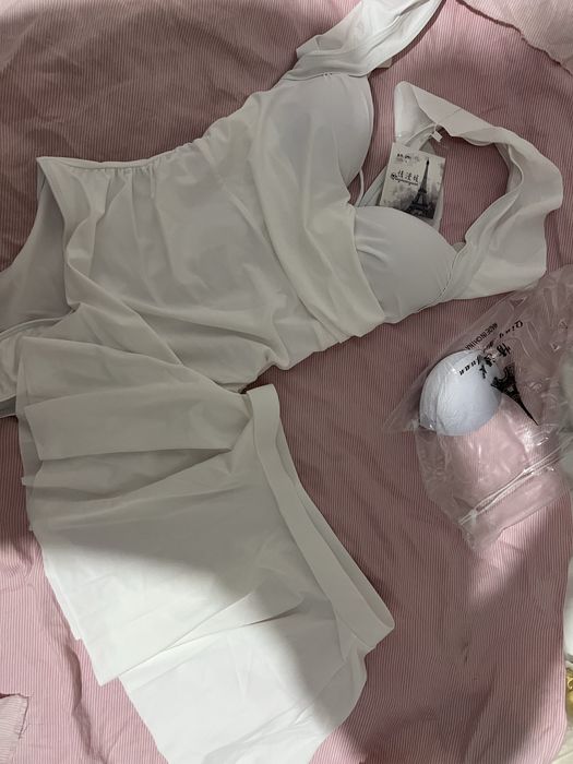 Продам новый купальник