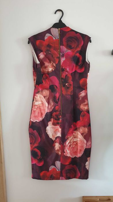 Rochie M Coast, noua fara eticheta