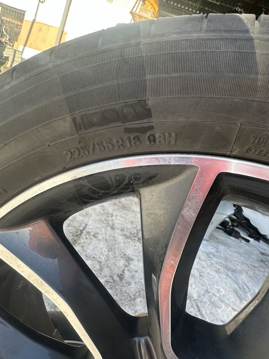 Комплект дисков с резиной 225 55 R18