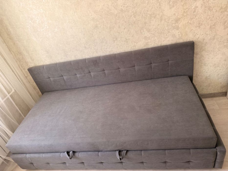 Новый диван с местом для хранения