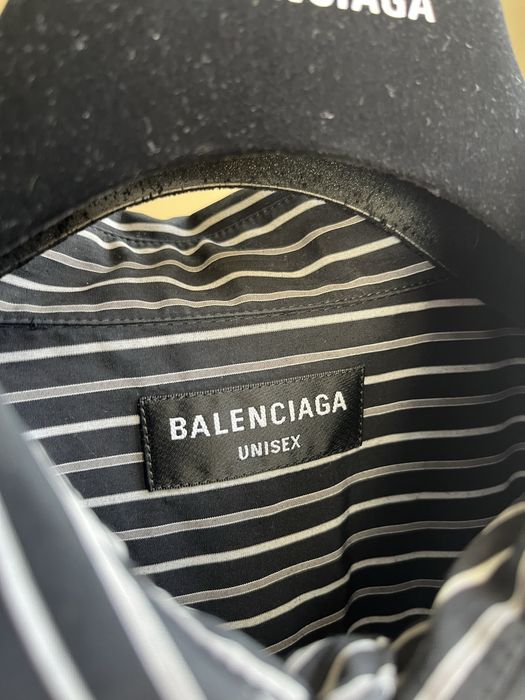 риза Balenciaga