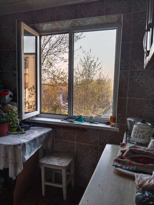 Продаётся 2-комнатная квартира на МОЛДАГУЛОВА - КОЛОС. Этаж 4/4