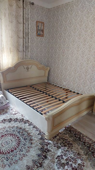 Спальный гарнитур в отличном состоянии