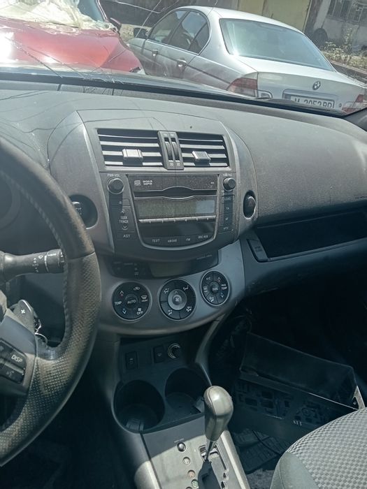 Тойота Р ав 4 АВТОМАТ 2011Г ТЕГЛИЧ 2.2 150К.С НА ЧАСТИ ТАБЛО