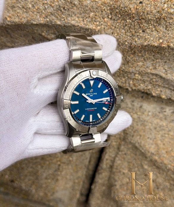 Breitling Avenger Automatic 42
