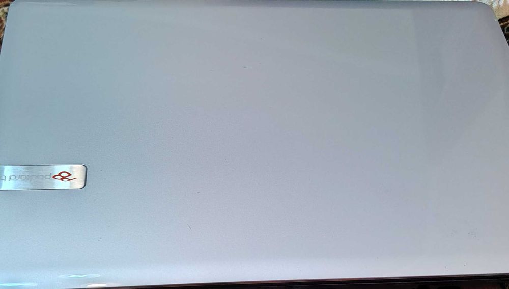Ноутбук Packard Bell недорого.