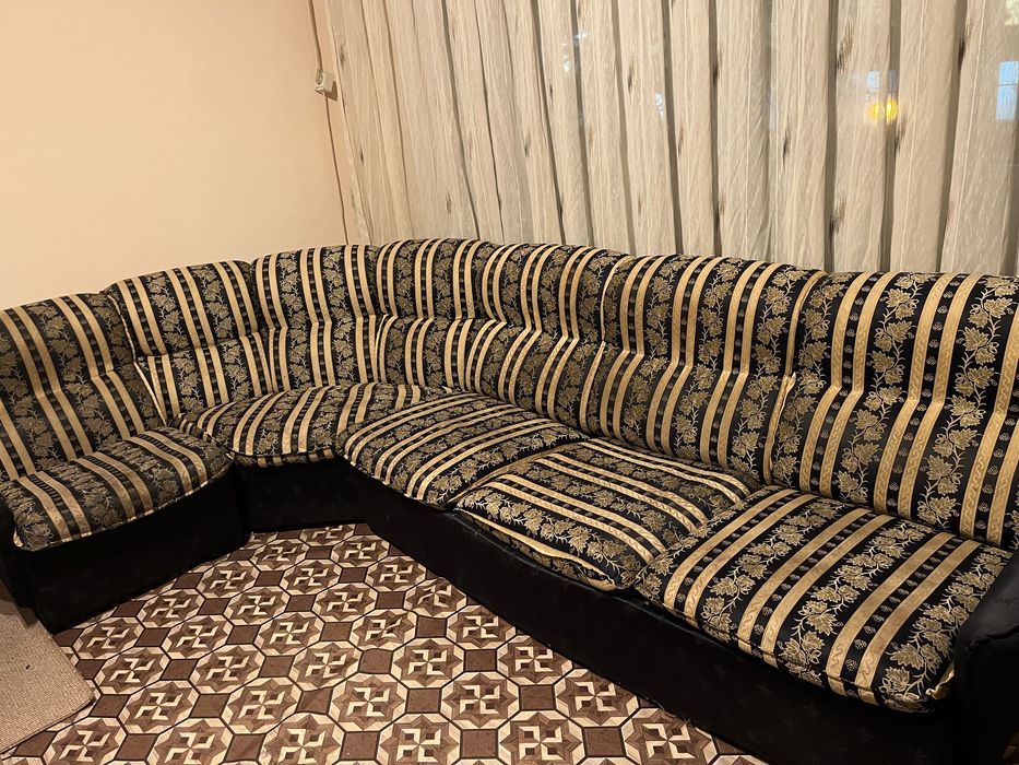 Ъглов диван син разтегателен