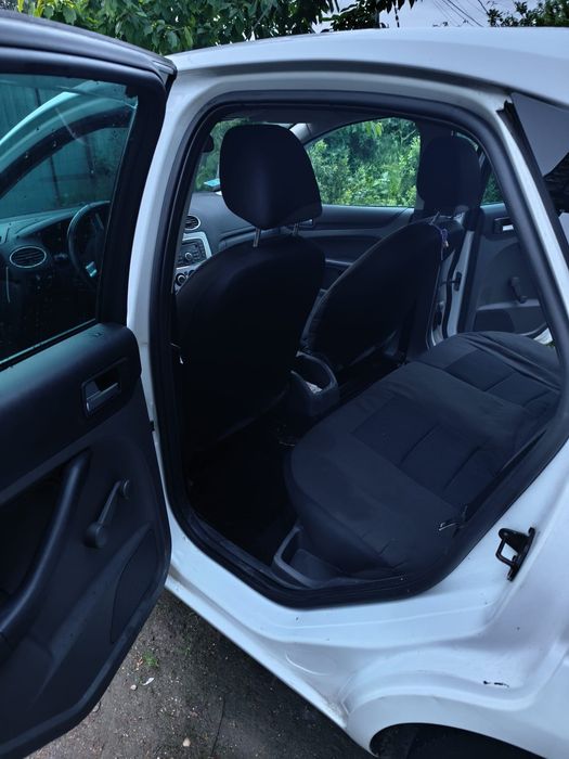 Ford Focus 1.6 benzină+gpl
