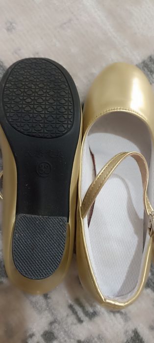 Туфли для танцев на девочку