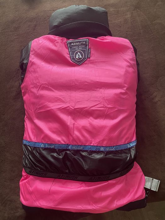 Продам новую куртку! Размер S